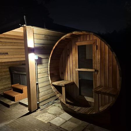 Luxe Boshuisje Met Prive Wellness & Jacuzzi Op De Veluwe إرميلو المظهر الخارجي الصورة